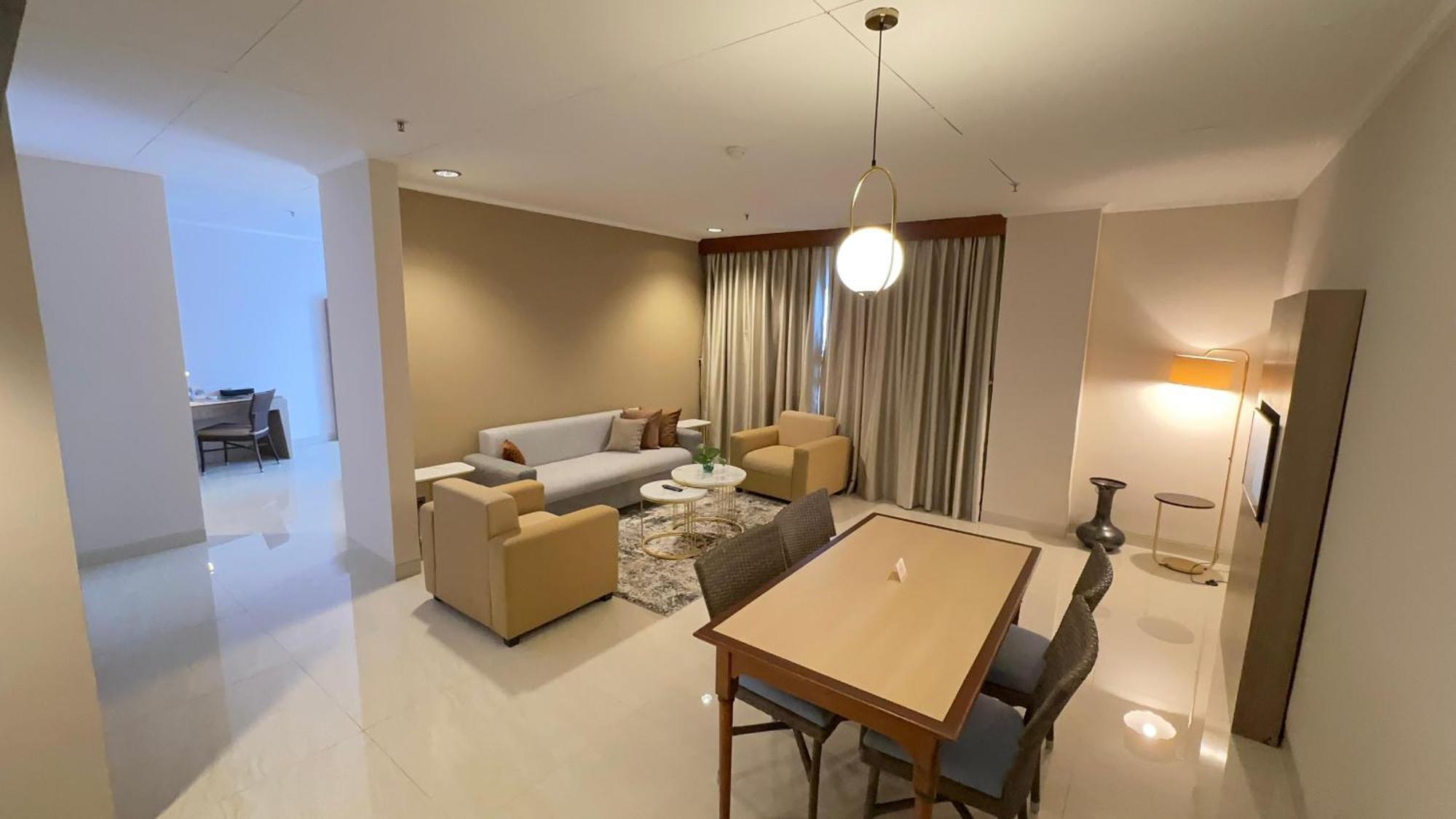Sahid Raya Hotel & Convention Yogyakarta Maguwo Exteriör bild
