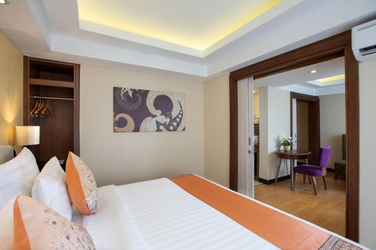 Sahid Raya Hotel & Convention Yogyakarta Maguwo Exteriör bild