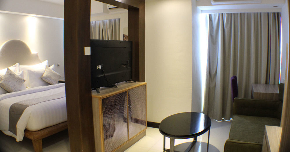 Sahid Raya Hotel & Convention Yogyakarta Maguwo Exteriör bild