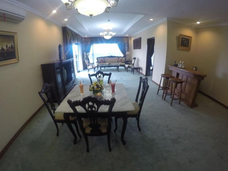 Sahid Raya Hotel & Convention Yogyakarta Maguwo Exteriör bild